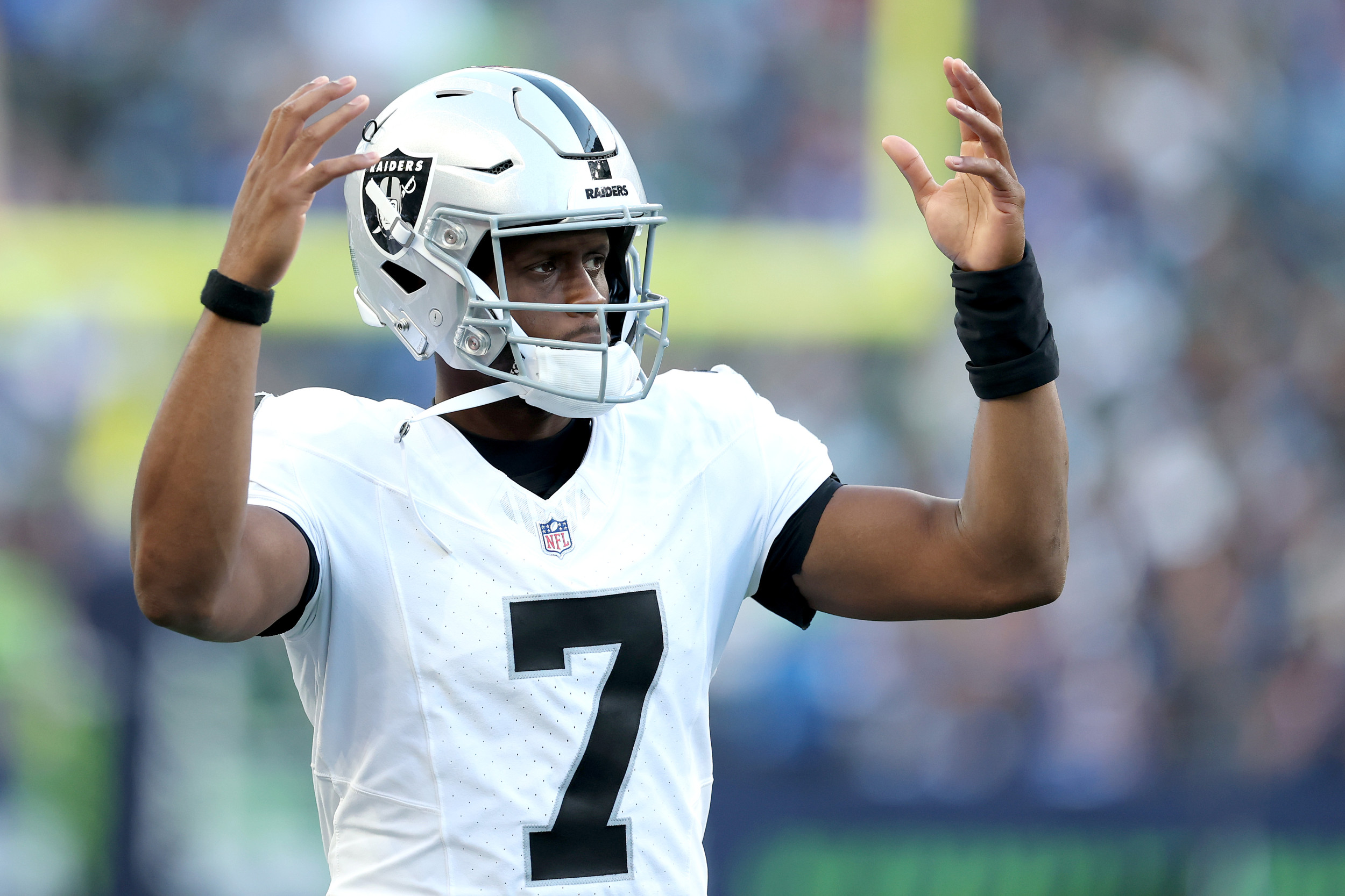 Insider Exposes Rough News for Raiders QB Geno Smith