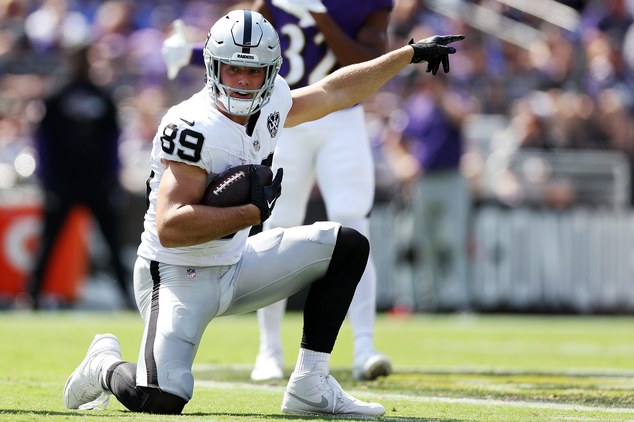 Raiders’ Brock Bowers Receives Official Injury Timeline Return Status