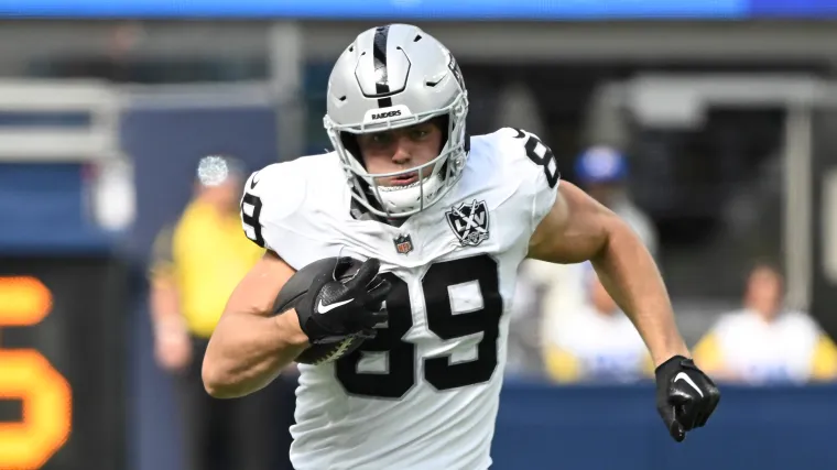 Brock Bowers injury update: Raiders send mixed signals for star’s Week 7 availability